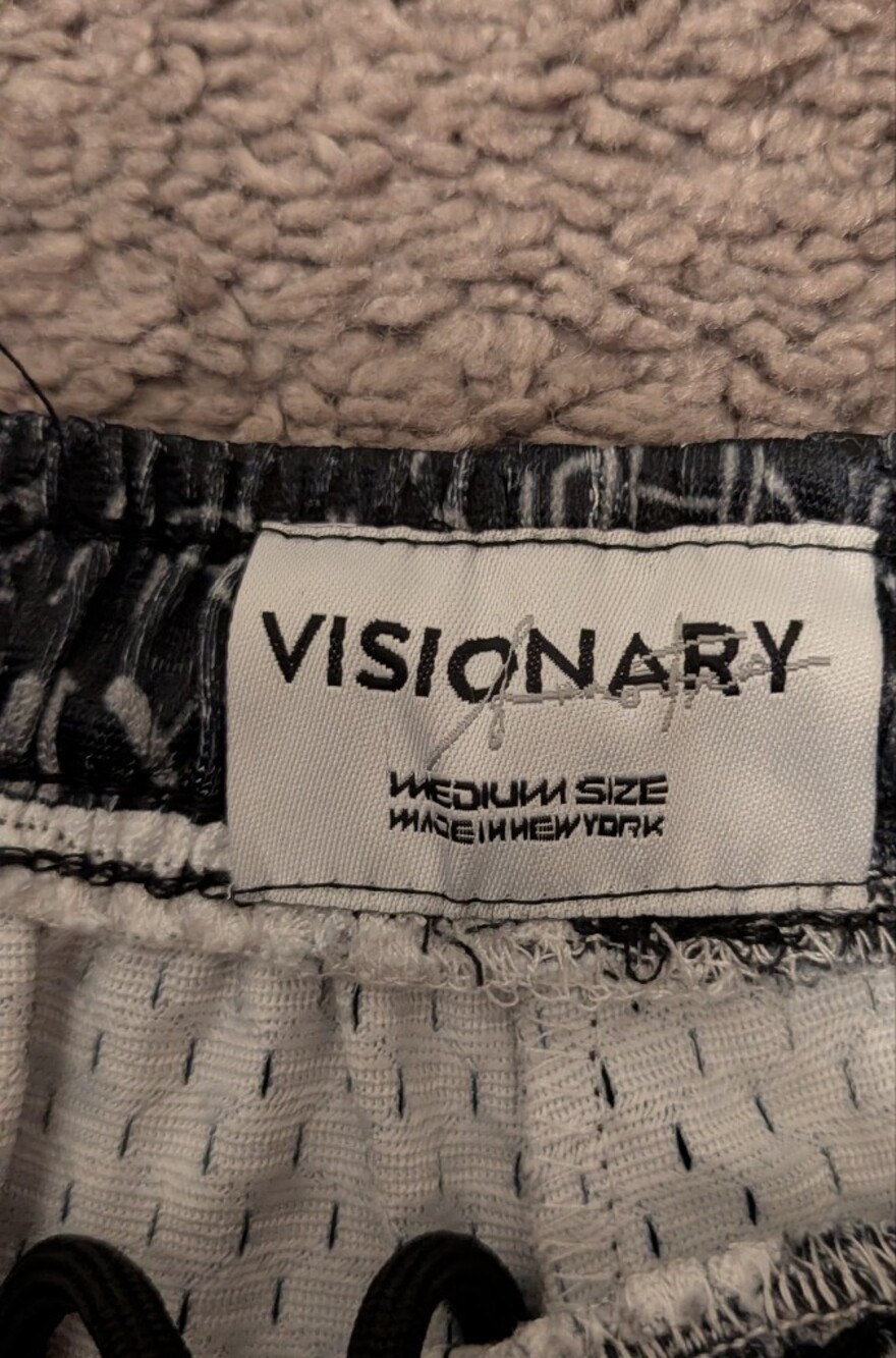 Visionary Shorts (Black) - Picture 3 of 4